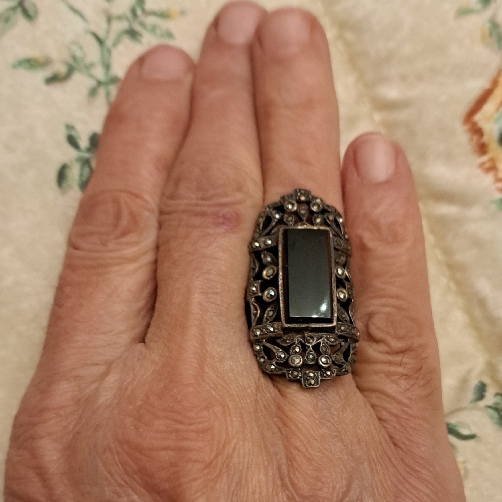 Vintage Black Onyx And Marcacite Sterling Ring 7,5 To8 Ring Size Goth
